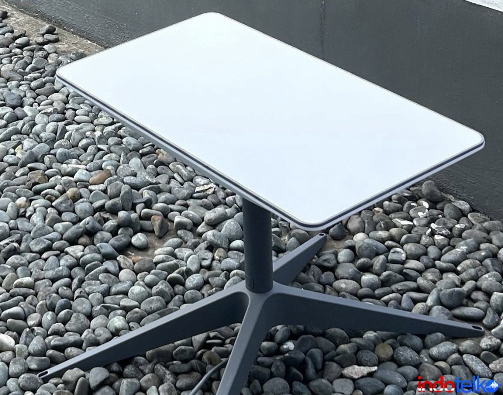 Main di pasar ritel, Starlink tanpa NOC di&nbsp;Indonesia?