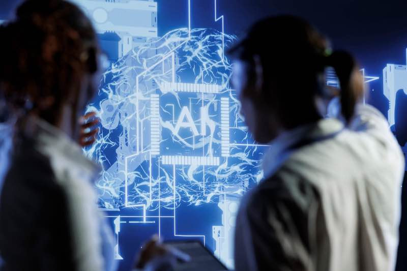 3 cara efektif tingkatkan penggunaan AI Generatif ala&nbsp;IBM