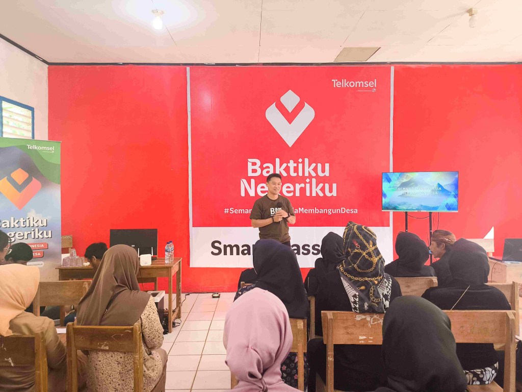 Dorong pertumbuhan ekonomi desa, Telkomsel gelar Baktiku Negeriku