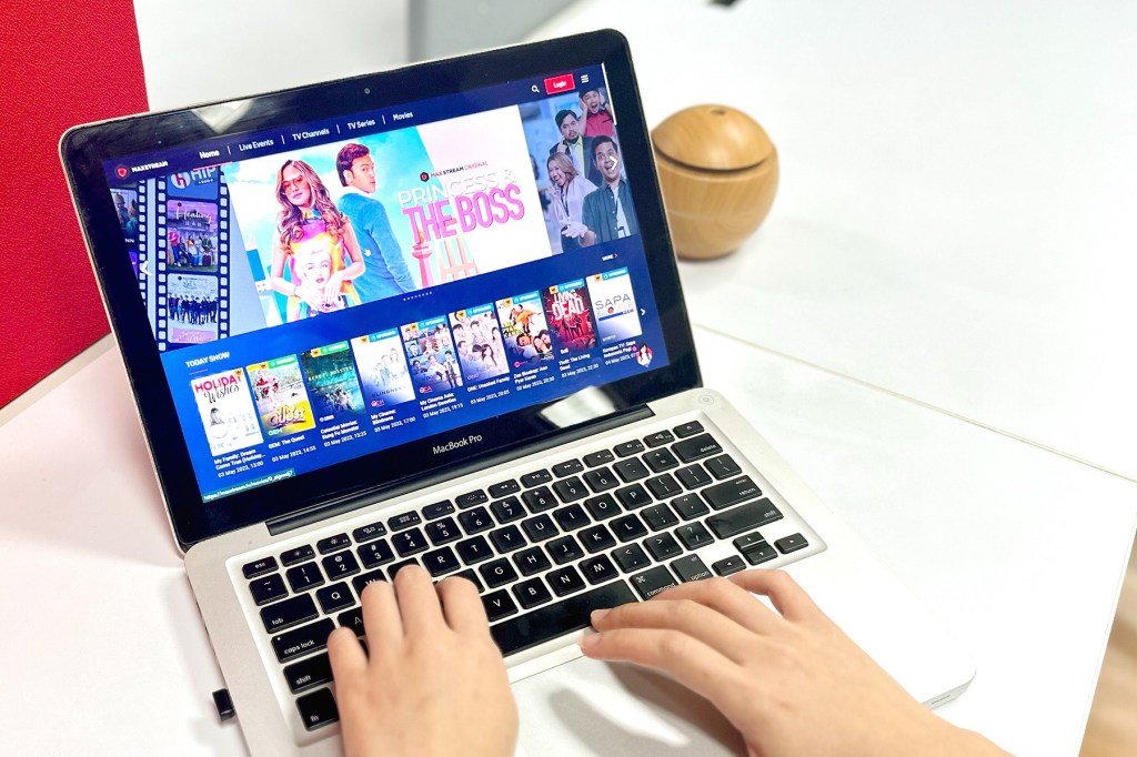 MAXStream Studios dan Unlimited Production rilis 'Dia Angkasa'