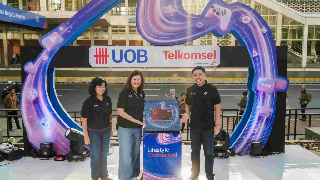 UOB Indonesia dan Telkomsel luncurkan kartu kredit&nbsp;Co-Branded